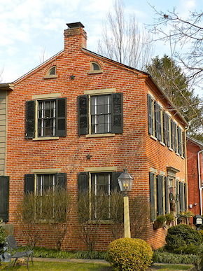 A historic home in Strasburg