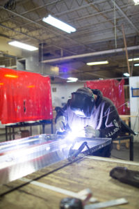 diamondback truck covers, philipsburg, manufacturing, made in pa